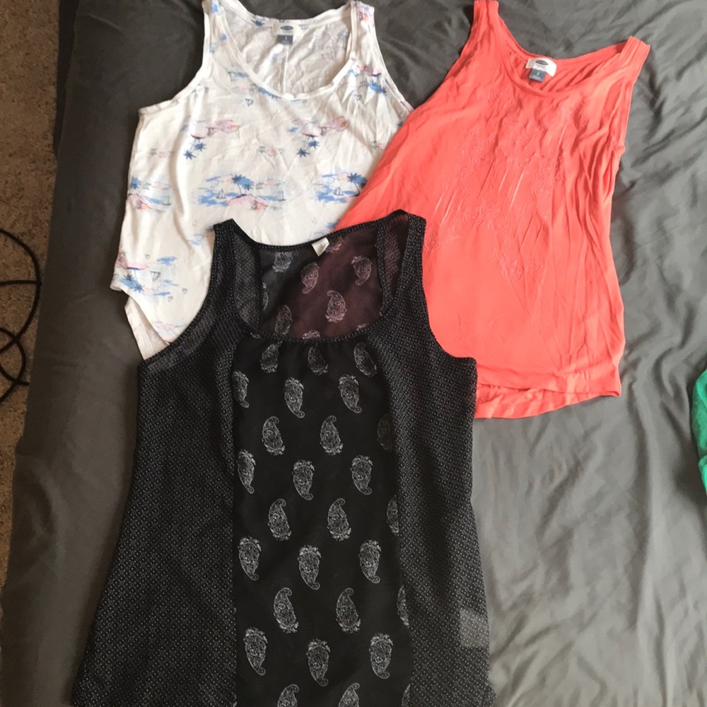 Lot of 3 Old Navy Tanks